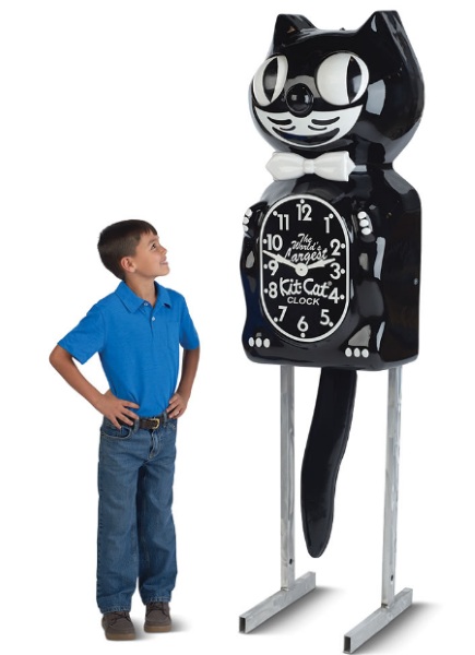 World’s Largest Kit Cat Clock – for when you need your kitsch extra big