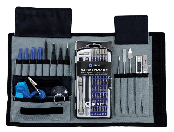 iFixit Pro Tech Toolkit – fix your smartphone yourself with these tools