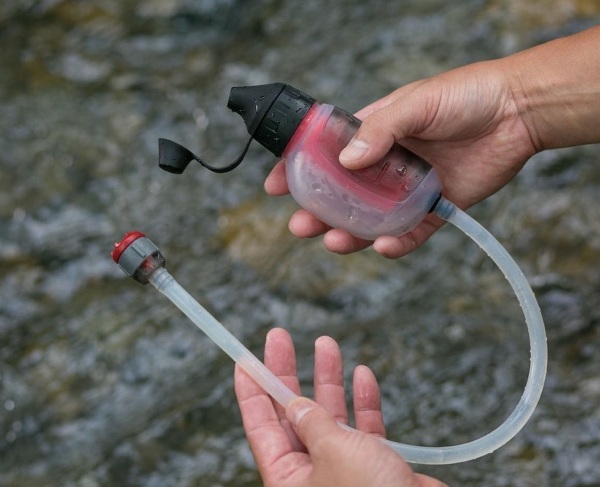 TrailShot Pocket-Sized Water Filter – get drinkable water wherever you find yourself