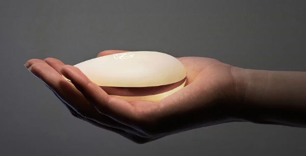 Calmingstone Pulse – this gadget is like a 21st century worry stone