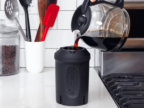 HyperChiller – get iced coffee fast with this gadget