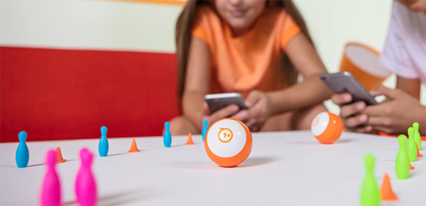 Sphero Mini – Control This Tiny Ball via Your Phone! [REVIEW] + FAILS