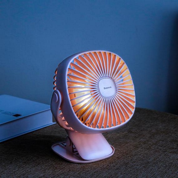 USB Rechargeable Desktop Fan – get a blast of air where you need it