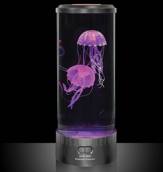 Hypnotic Jellyfish Aquarium – a very chill alternative to a real tank