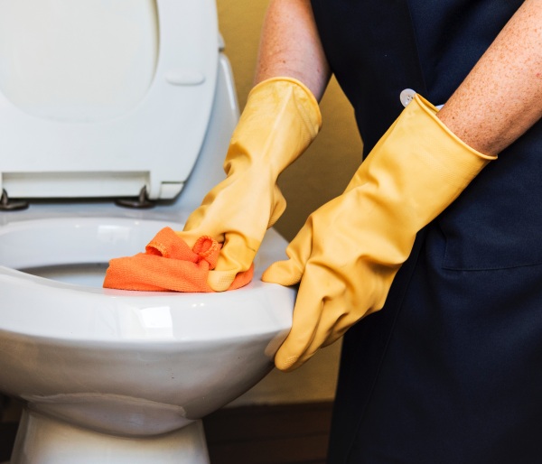 To Flush Or Not – check out this list of things that shouldn’t be flushed down the toilet